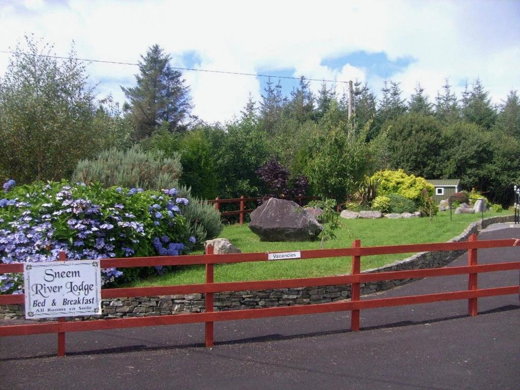 Sneem River Lodge Bed&Breakfast Eksteriør billede