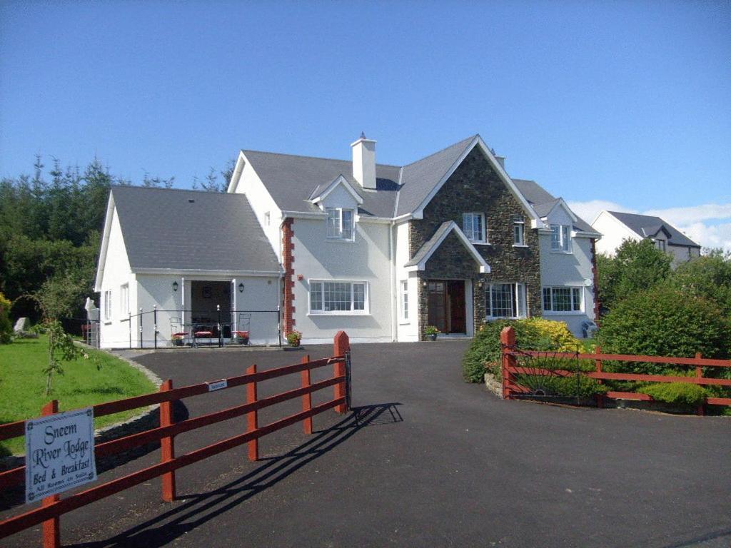 Sneem River Lodge Bed&Breakfast Eksteriør billede